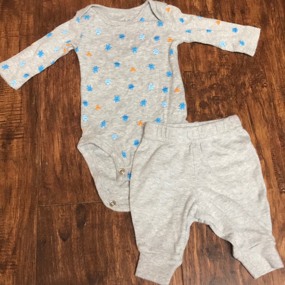 Child of Mine Newborn Outfit